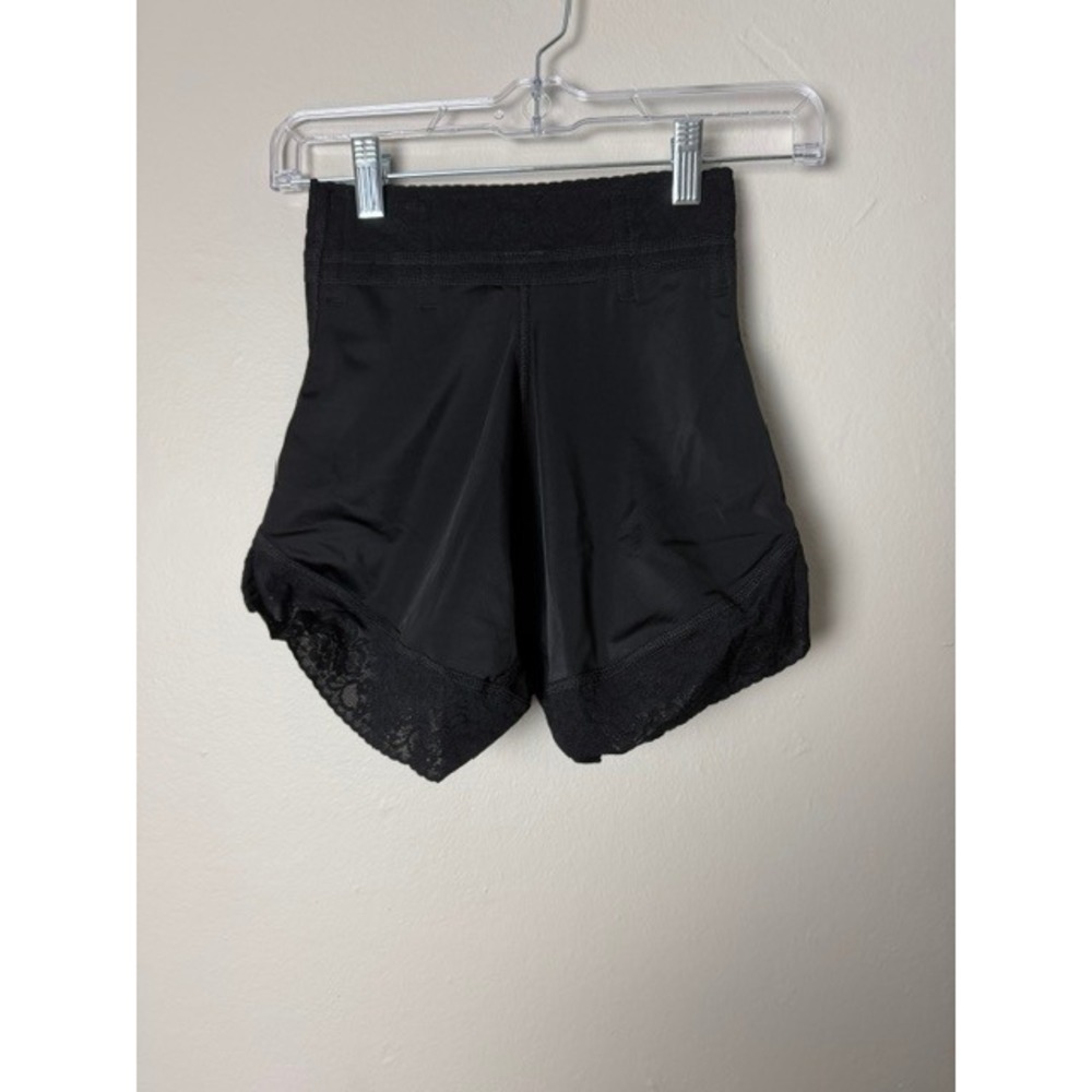 Yeraldy Black High Waisted Shapewear Shorts Lace Trim Tummy Control Size S NWT - Picture 2 of 3